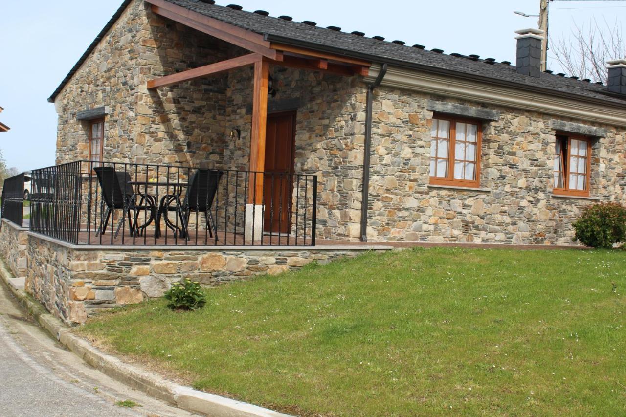 Apartamentos Casa Cerolleiro 卡斯特罗波尔 外观 照片