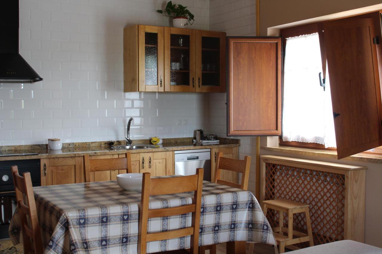 Apartamentos Casa Cerolleiro 卡斯特罗波尔 外观 照片