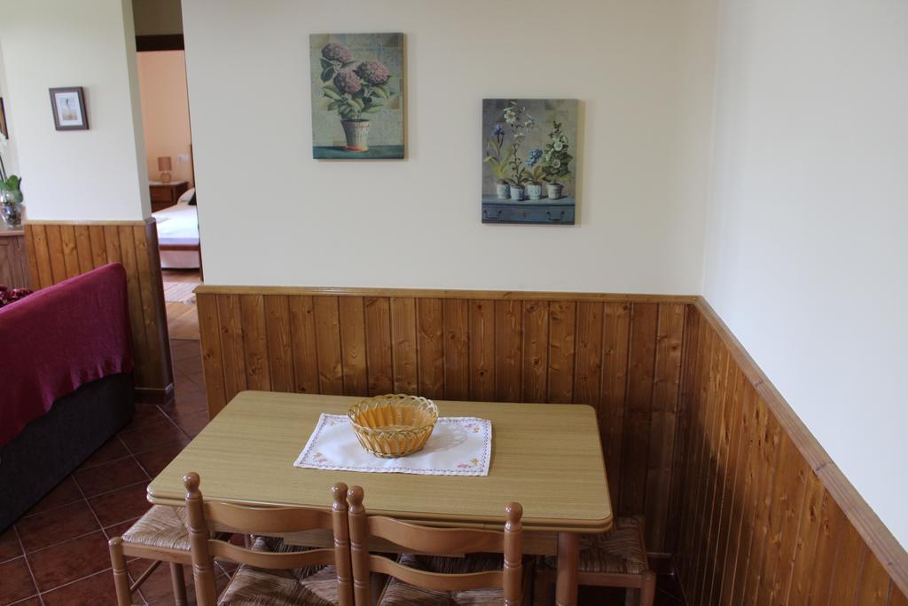 Apartamentos Casa Cerolleiro 卡斯特罗波尔 外观 照片